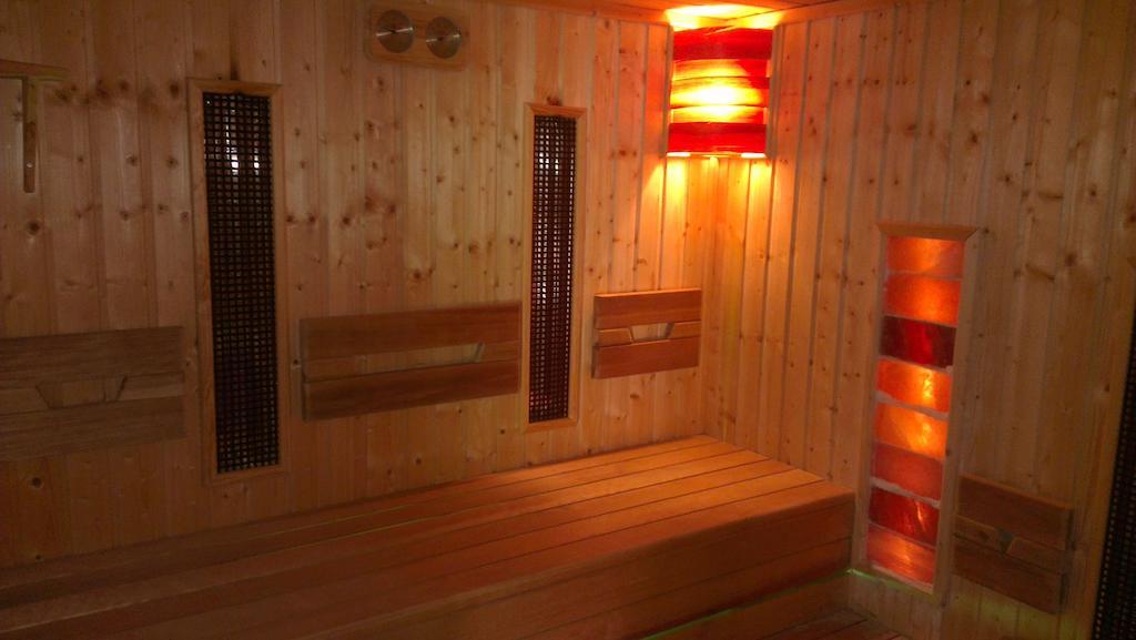 Pápa Harsfavirag Vendeghaz Bed & Breakfast エクステリア 写真